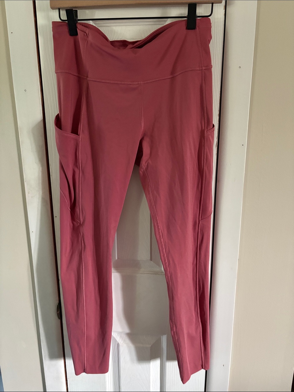 Lululemon Fast and Free High Rise Tight 25" in the color Cherry Tint. Size 10.